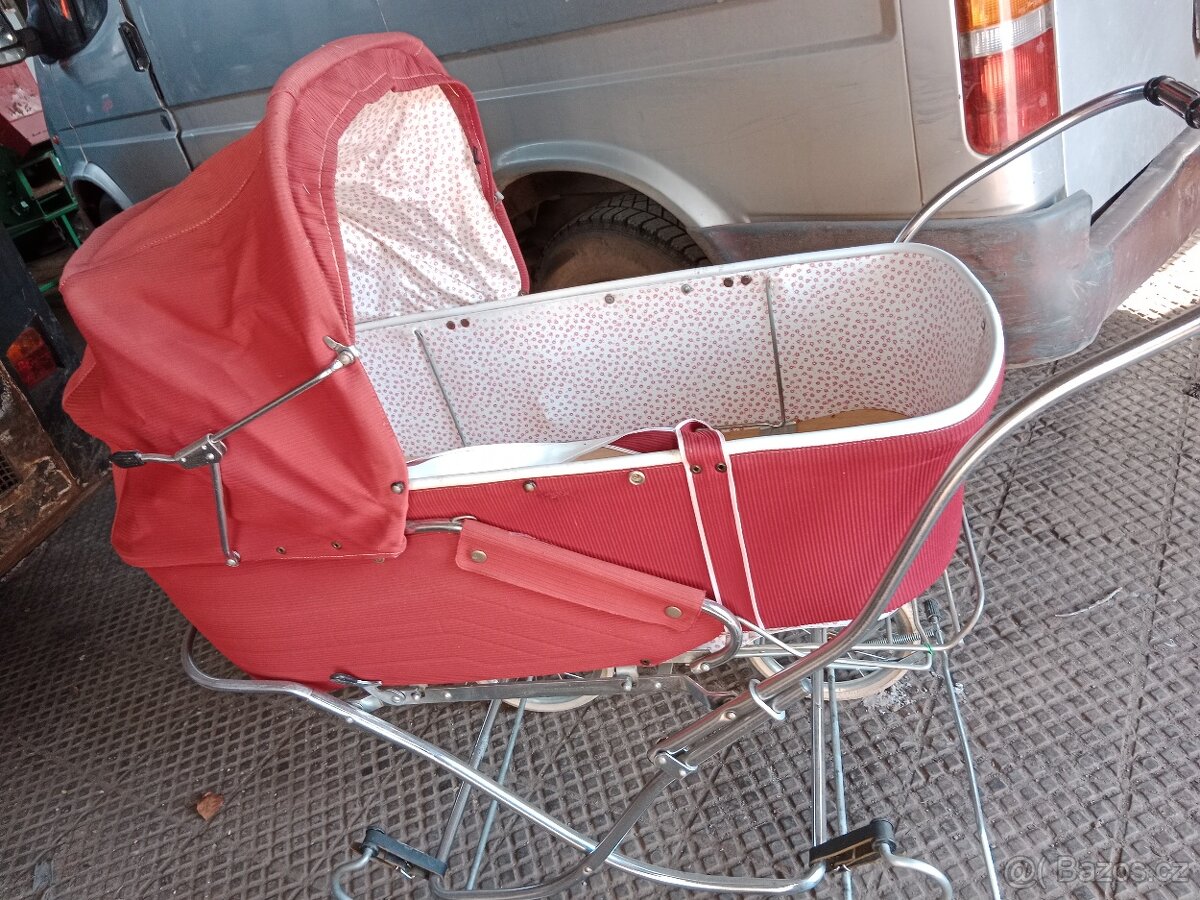 Retro kočárek pro děti - 2