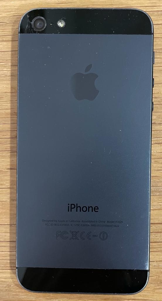 i Phone 5 Apple / SLEVA - 2