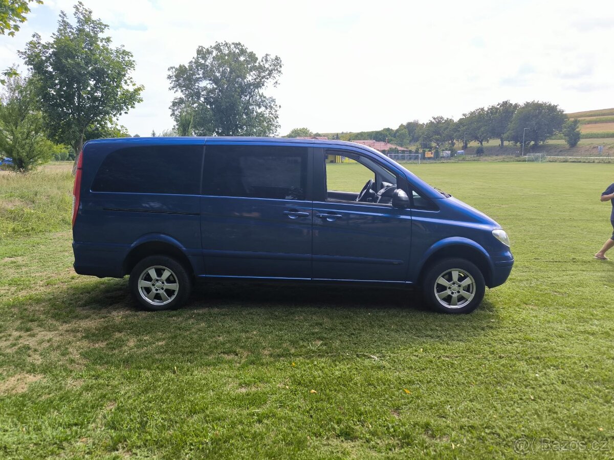 Mercedes Benz Viano - 2