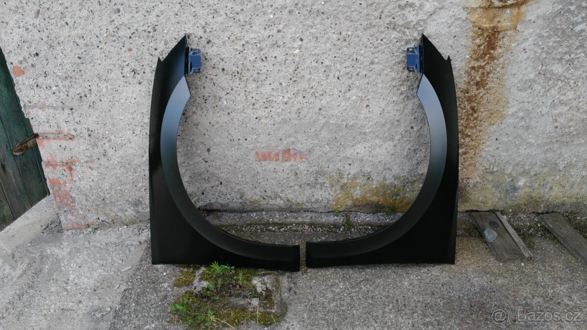 Škoda Superb III, 3 + lift díly na přední část, airbagy - 2