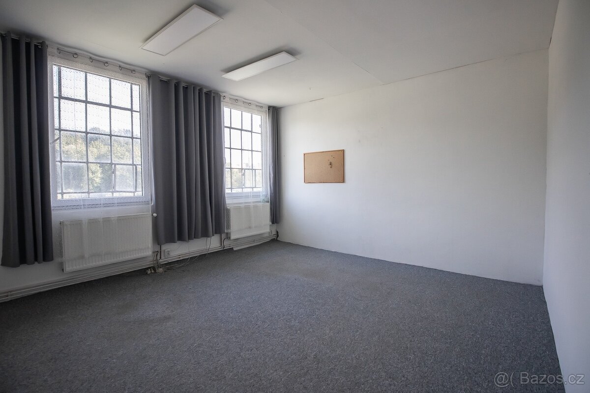 Pronájem kancelář, Fulnek, 1. máje - 2