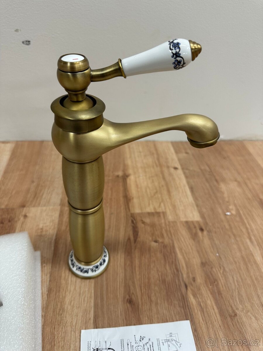 Luxusní retro umyvadlová baterie - 2