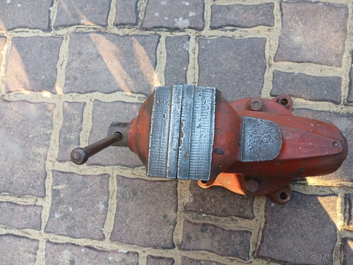 Svěrák York 100 Kvosvit. - 2