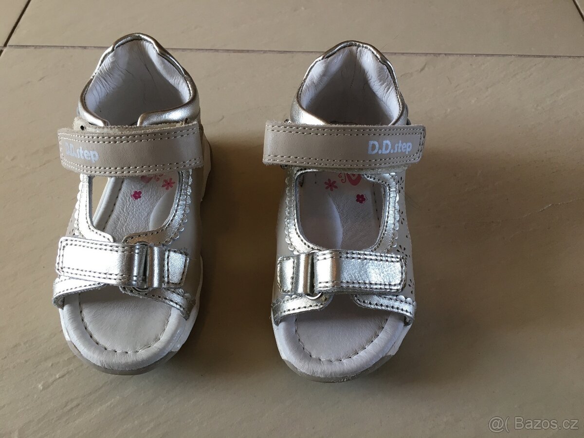 D.D.Step dětské kožené sandále - velikost 23 - 2