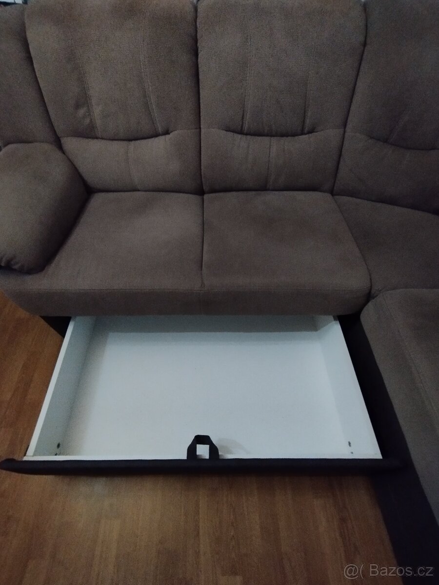 Velký rozkládací gauč do tvaru U - 2