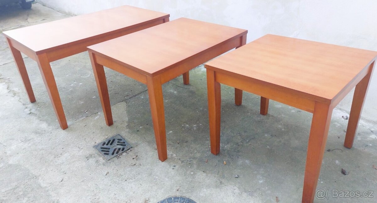 Jidelní stoly 11 kůsů - 2
