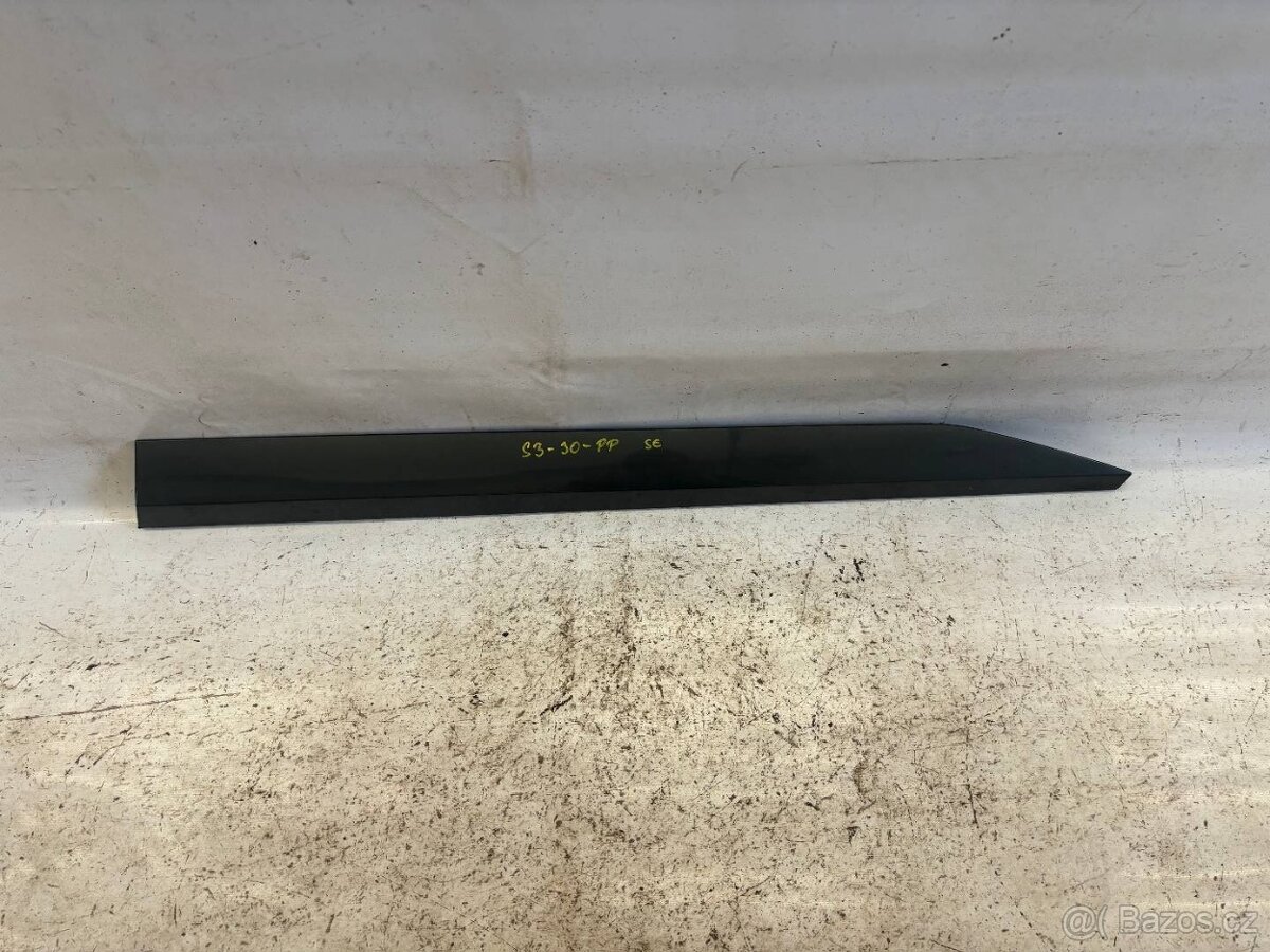Lišty dveří Škoda Superb 3 kombi - 2