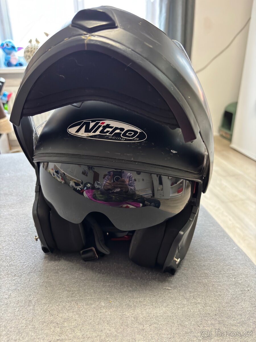 Výklopná helma NITRO F345 UNO M – sluneční clona - 2