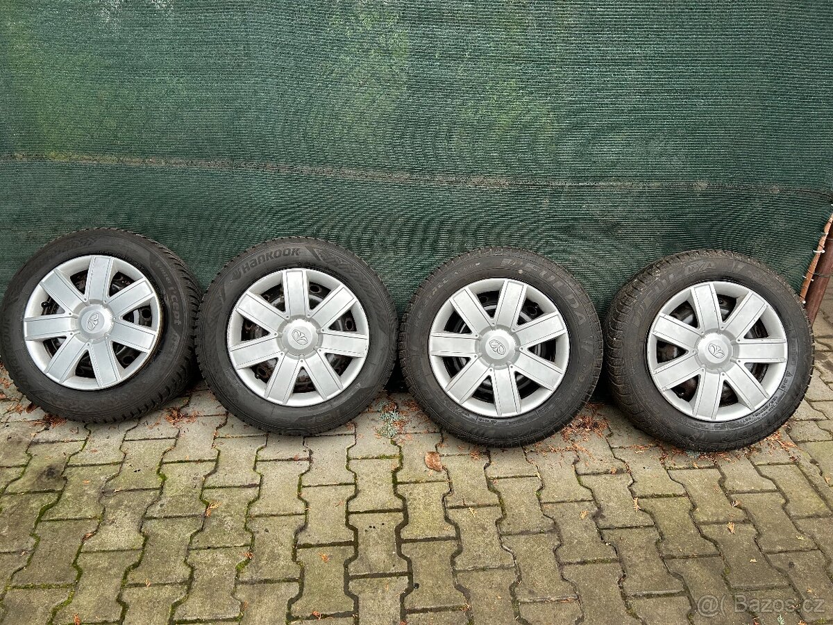 Dacia, Renault 15" - 2