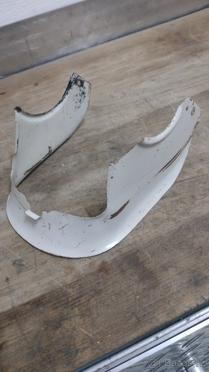 Plech nad motor Jawa 20 - 2