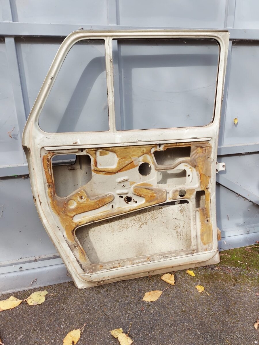 dveře na Škoda 100/110 - 2