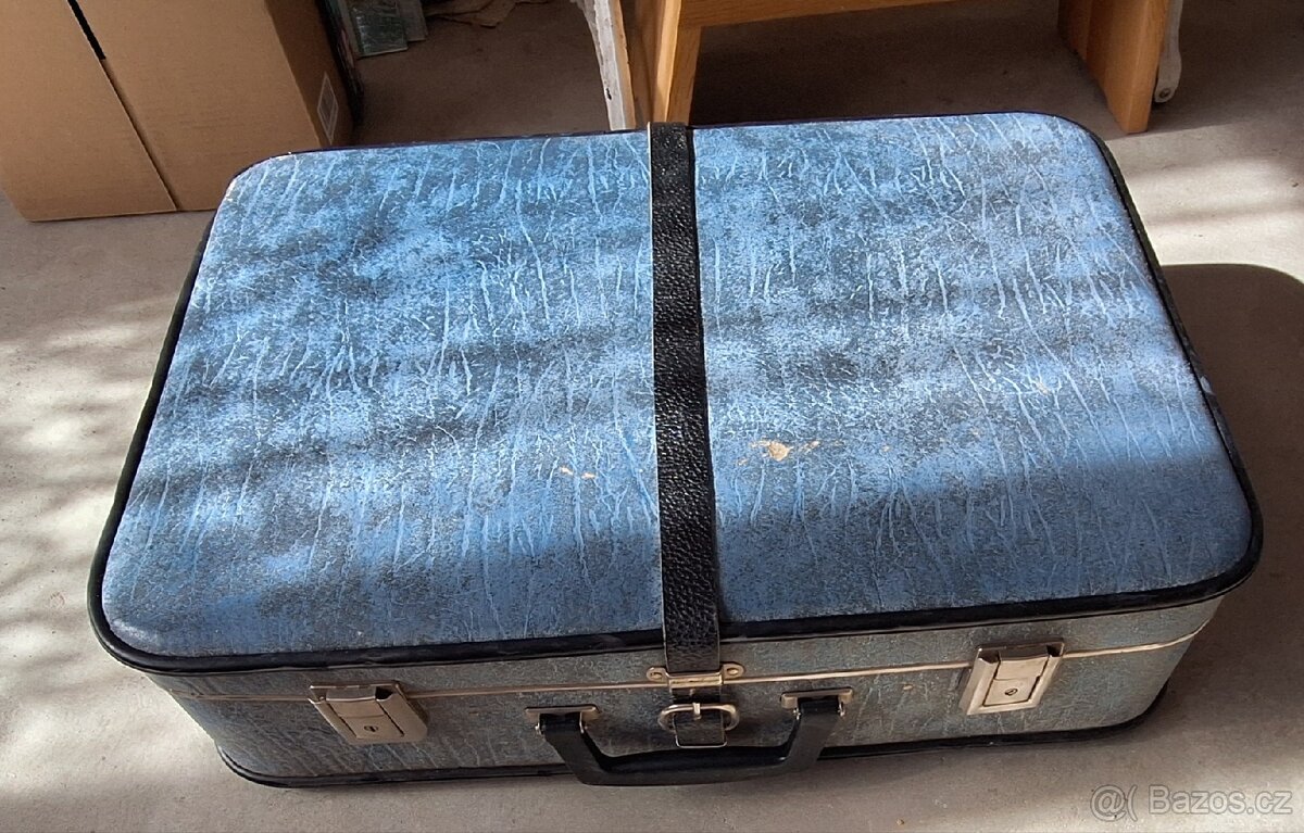 PRODÁM - RETRO kufr - 2