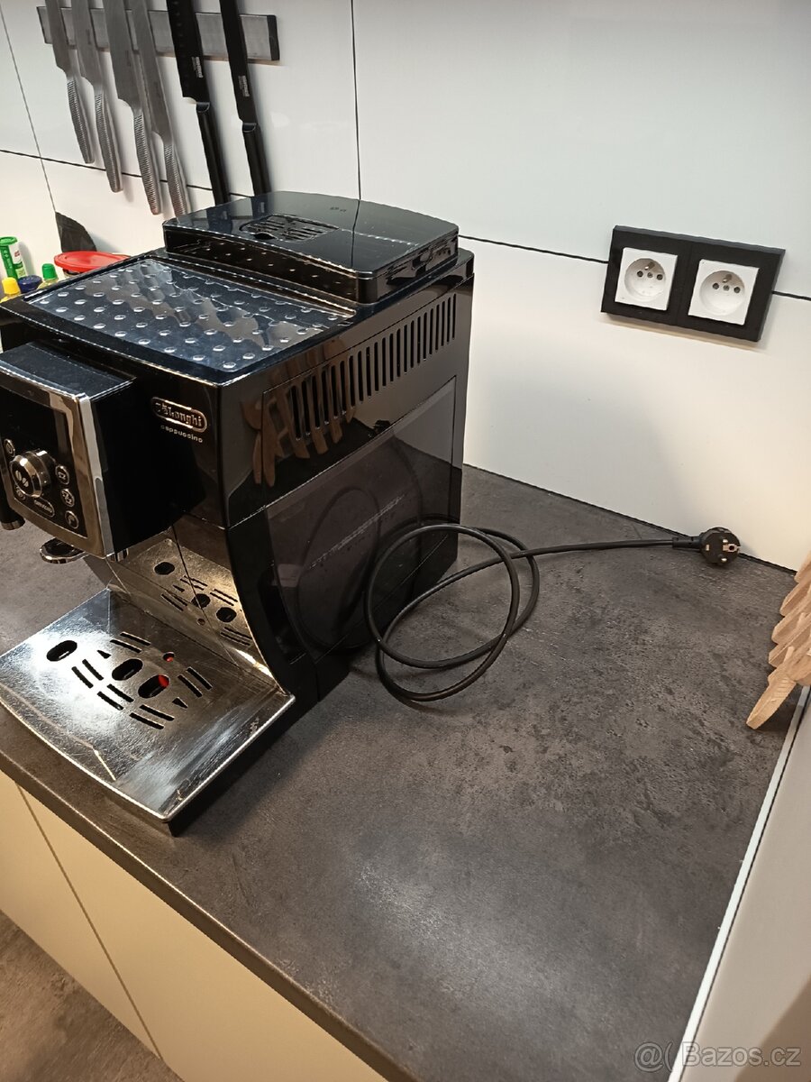 Kávovar DeLonghi cappuccino - 2