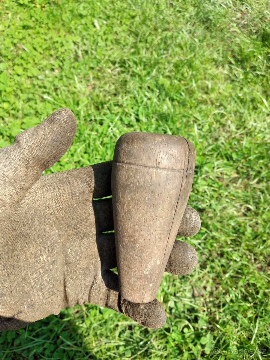 Stará dřevěná Hlavice řadící páky - 2