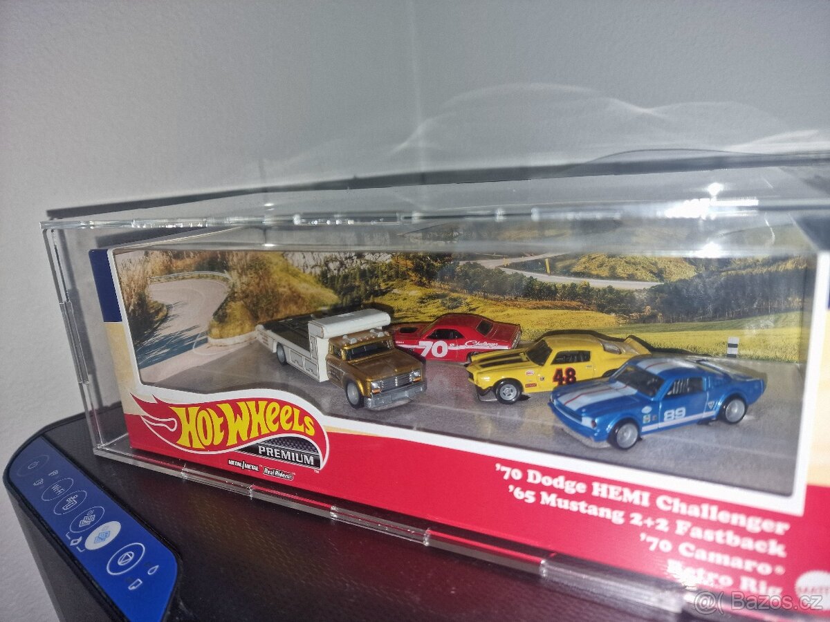 Hot wheels premium diorama - 2