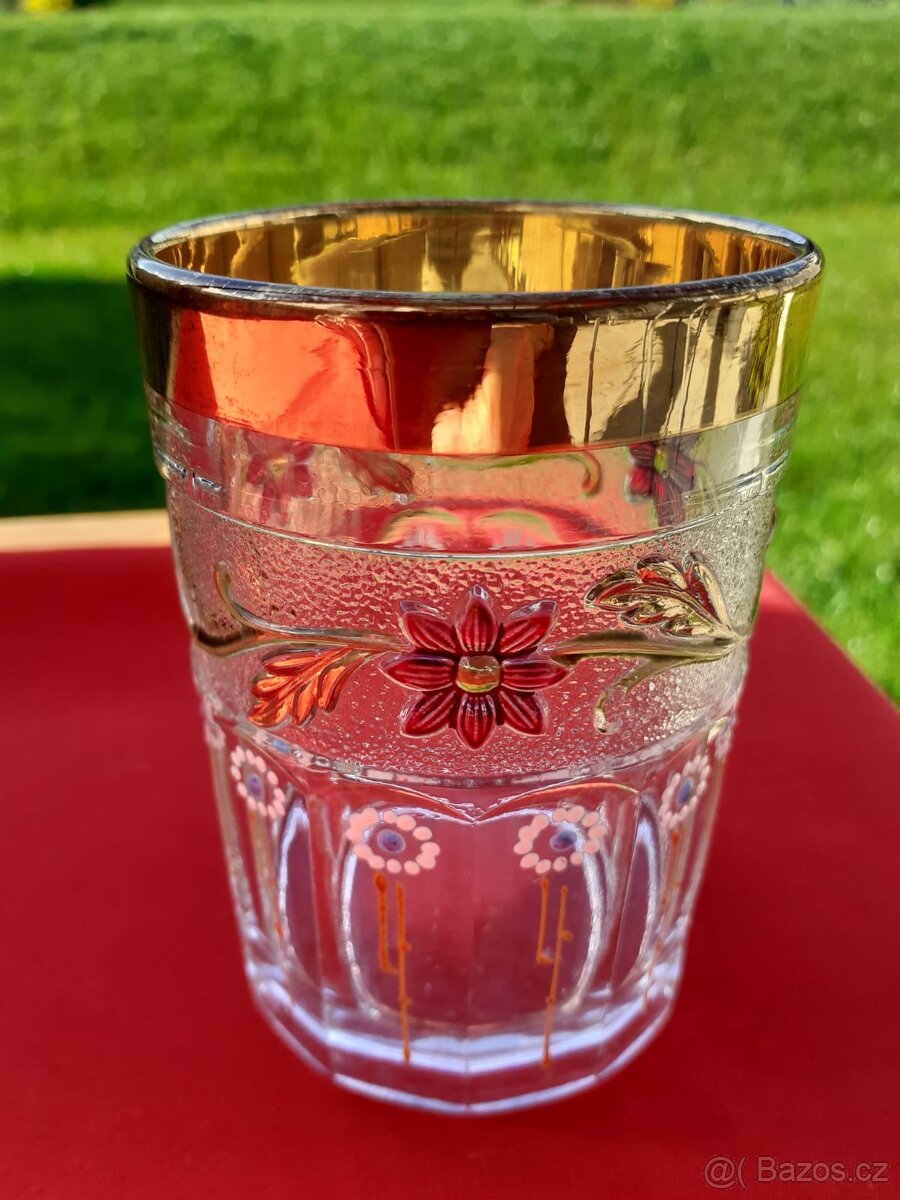 Sklenka starožitná - 2