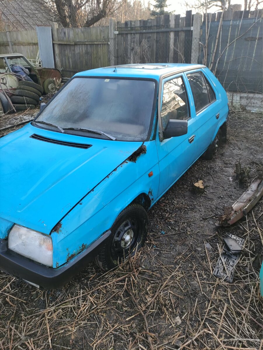 Škoda favorit ls - 2