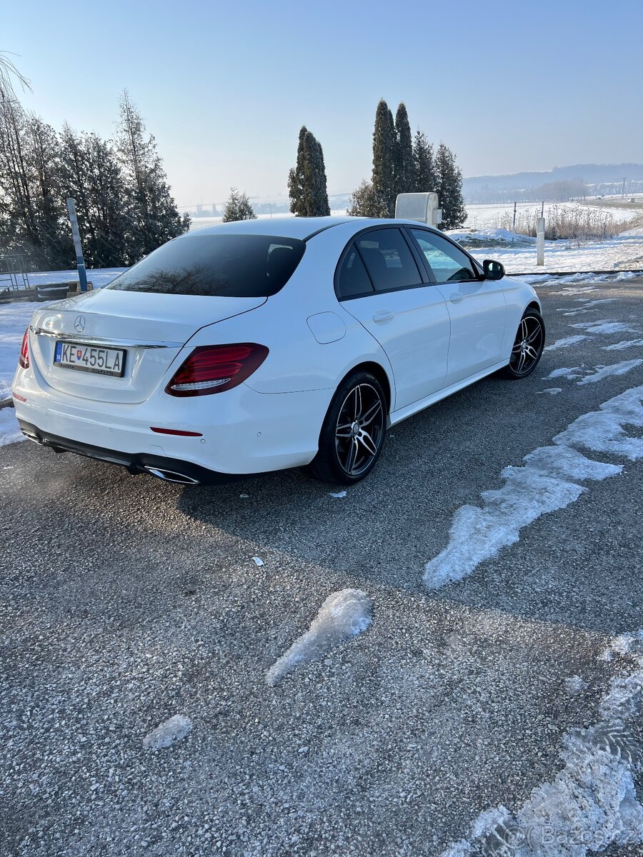 Mercedes-Benz E220d 4Matic / AMG Line /Dph - 2