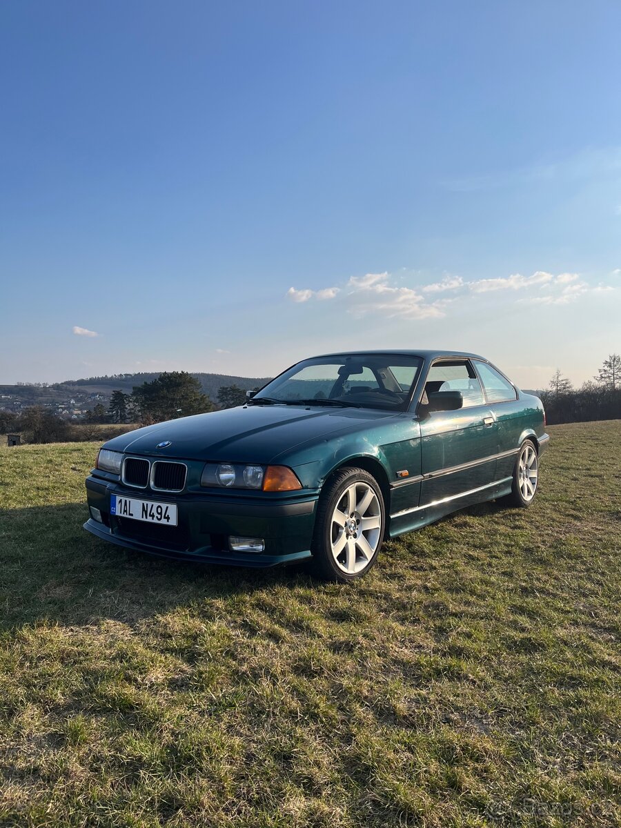BMW e36 1.8is coupe - 2