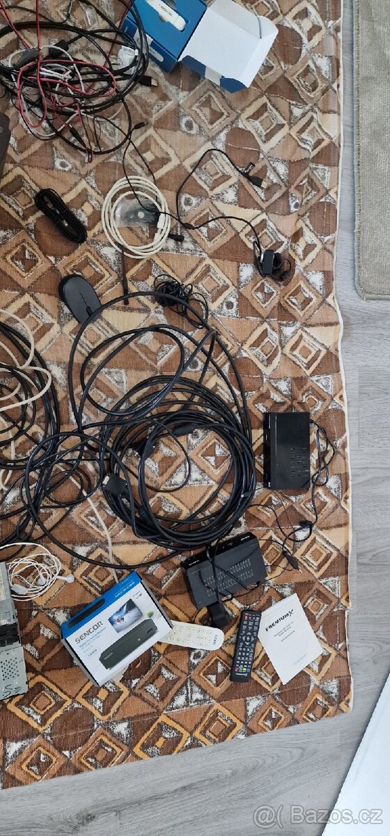 Elektronika různá cena za vše - 2