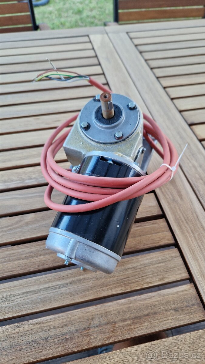 Elektromotor atas J86RR412 - 2