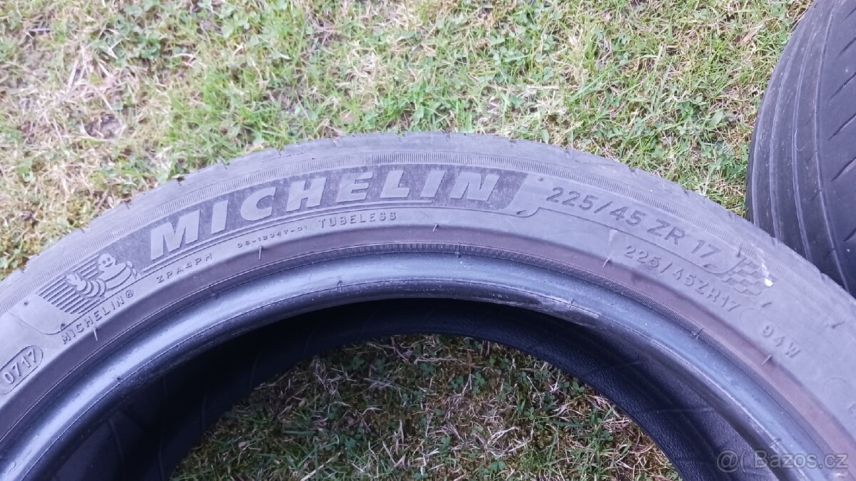 225/45 R17 Michelin pilot sport 4 - 2