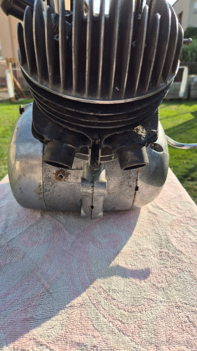 Motor CZ 150 C - 2