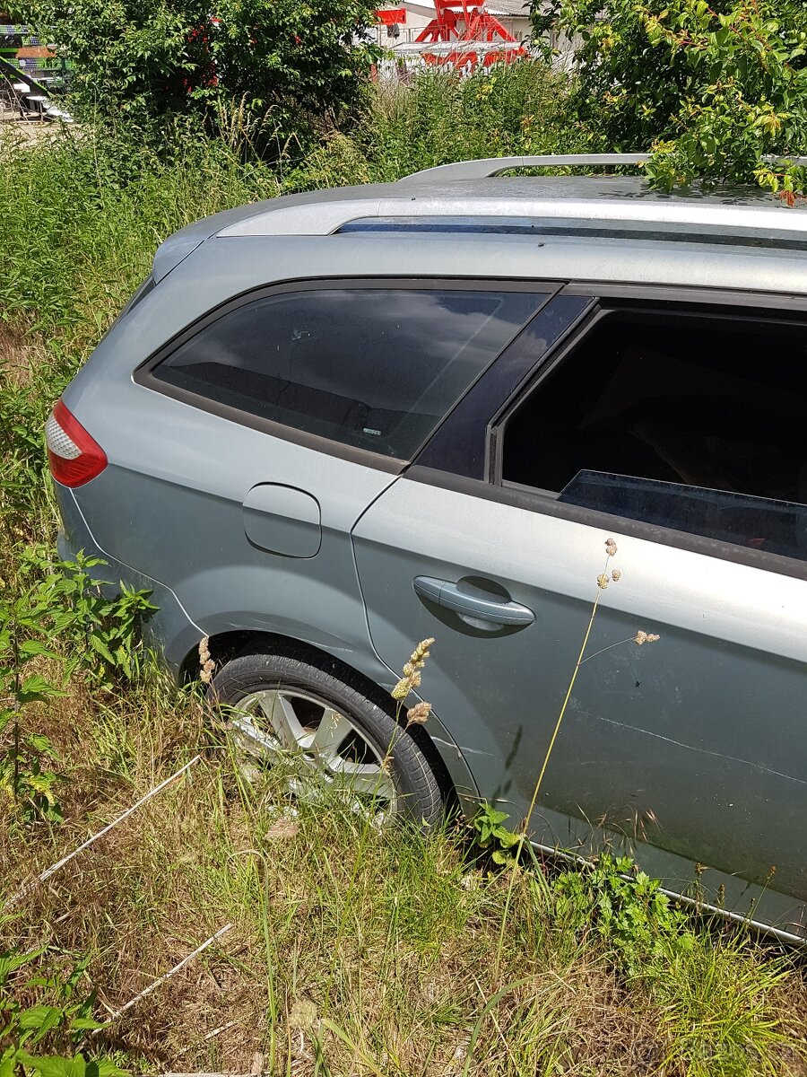 Ford Mondeo - 2
