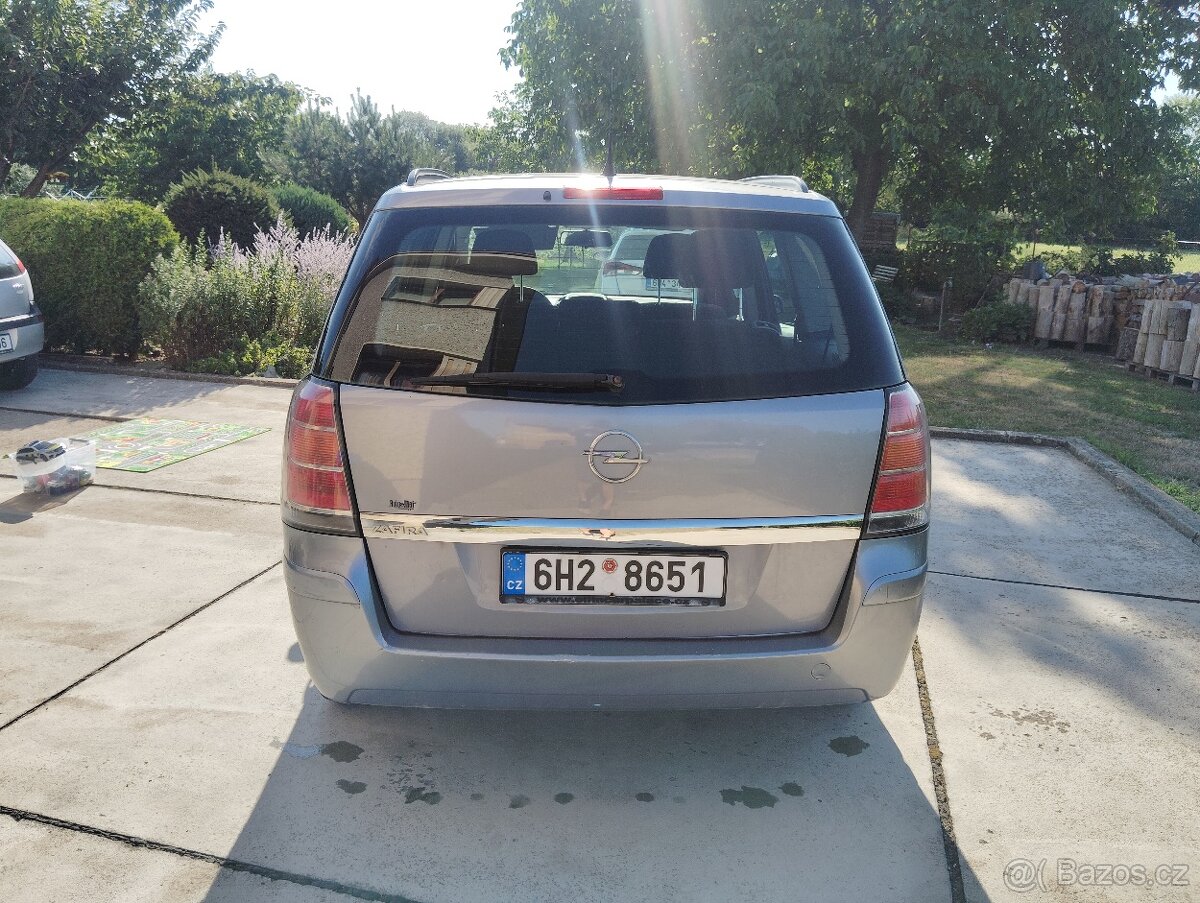 Opel Zafira B 1,6 - 2