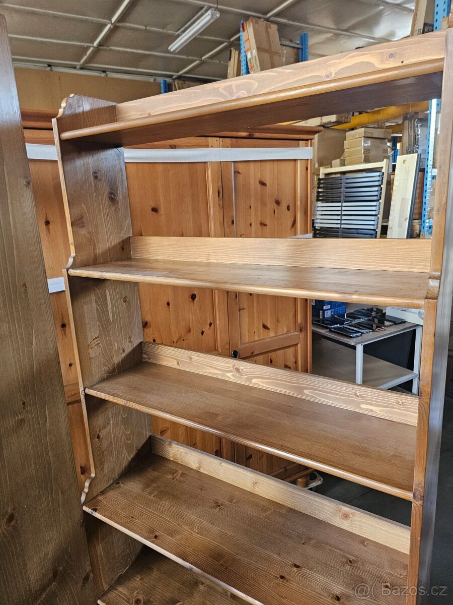 Knihovna Ikea Leksvik - 2