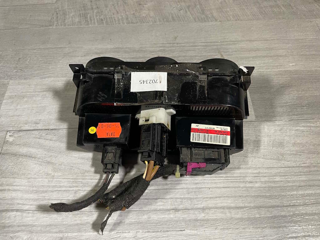 SEAT ALHAMBRA 7M 9610 - klima panel - 7M8907049A - 2