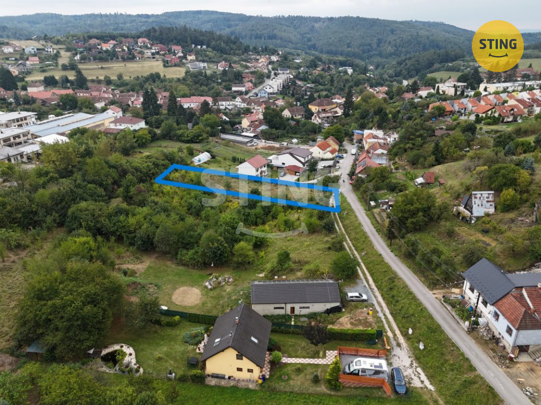 Prodej stavebního pozemku v Kanicích, 133334 - 2