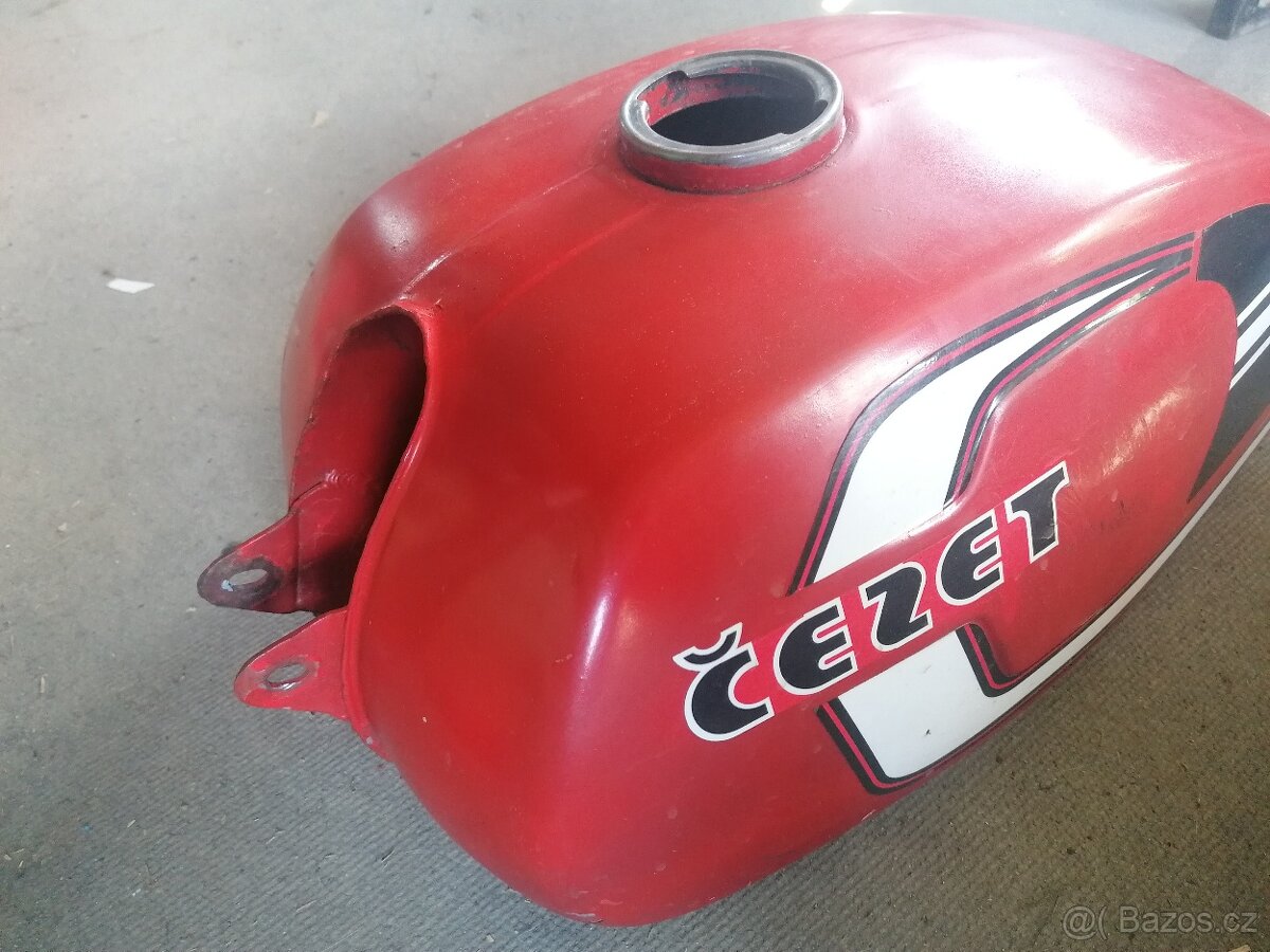 Nádrž na CZ 350/ 472 - 2