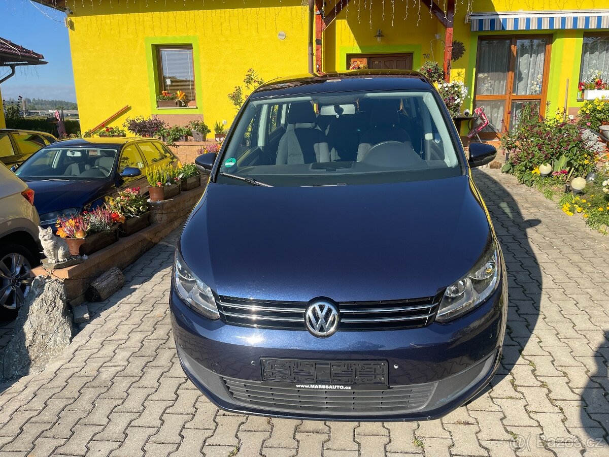 Volkswagen Touran, 7 místný, 1,6 TDI, 77 Kw, r.v. 2015 - 2