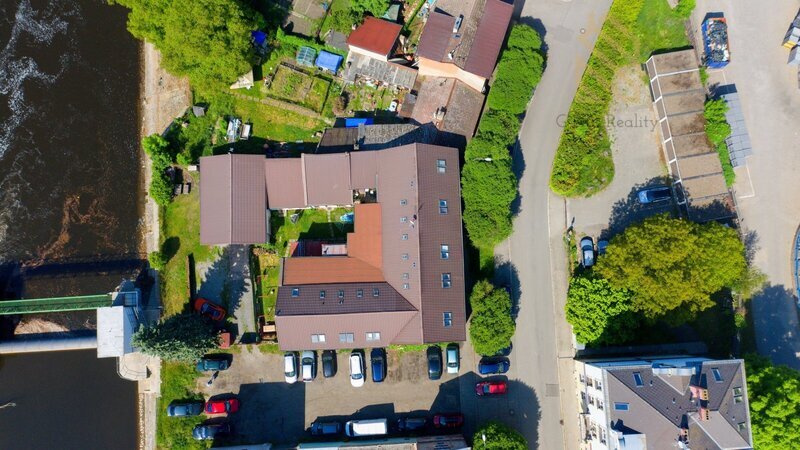 Prodej investiční nemovitosti, Čejetičky 492 m² , pozemek 10 - 2