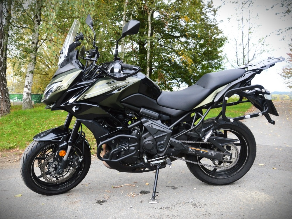 Versys 650 MY 2020 - Khaki/Black s kufry SW Motech Trax ION - 2