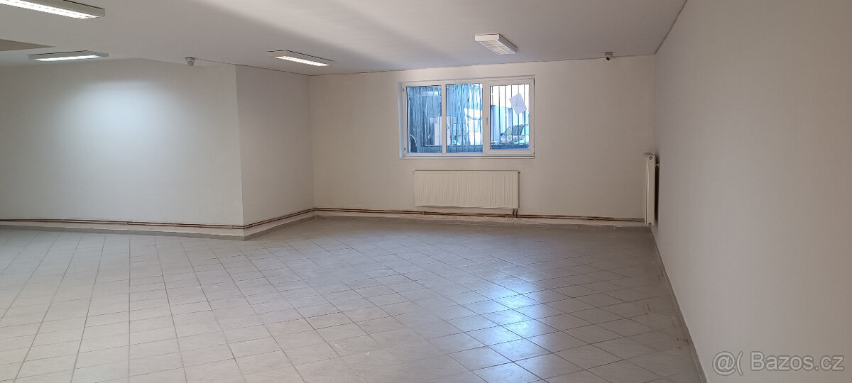 Pronájem obchodních prostor, 150m2 - Rousínov - 2