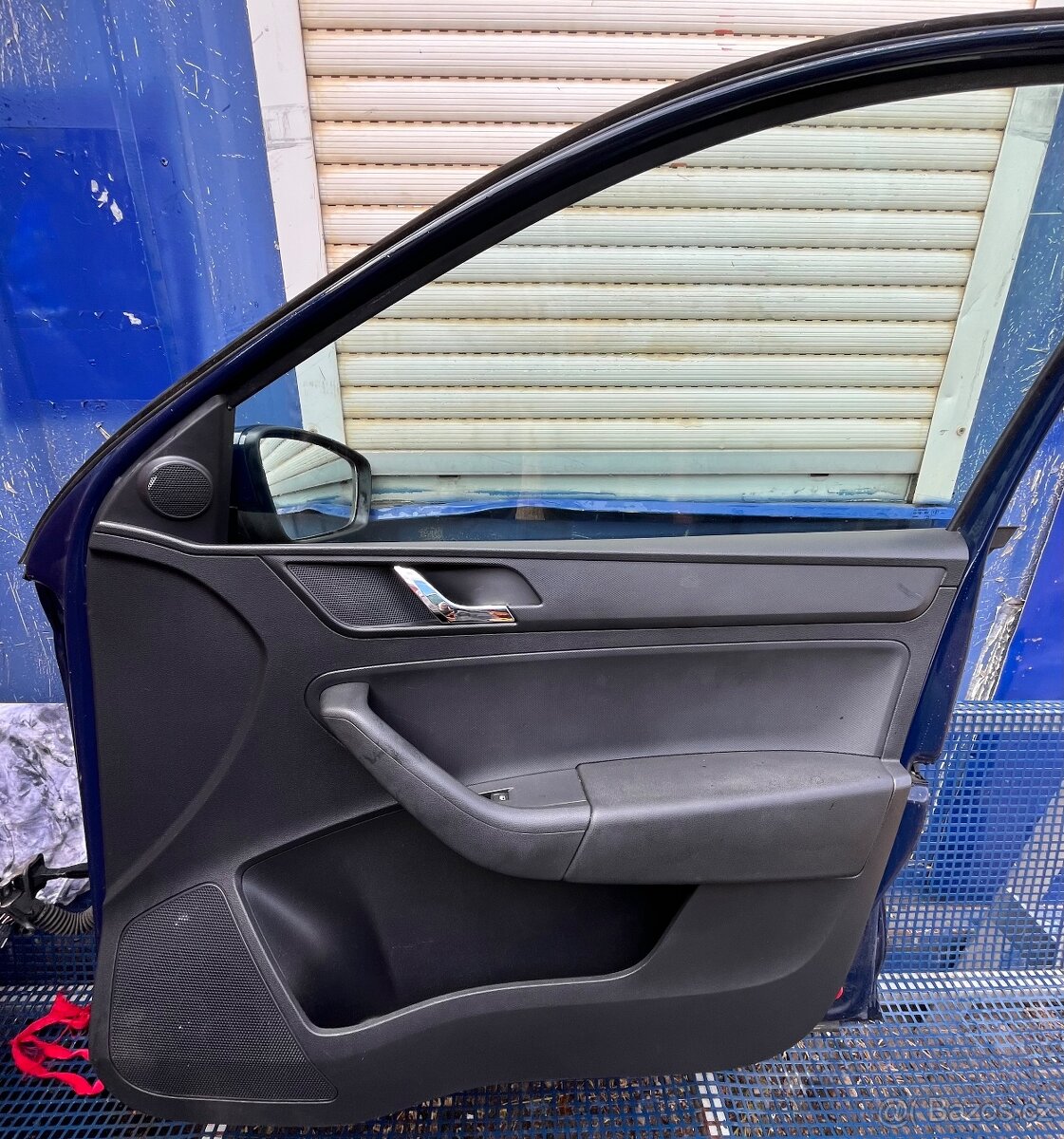 Pravé přední dveře Škoda Rapid - 2