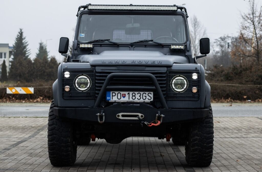 Land Rover Defender 110 SW, 90kW, (2007) - 2