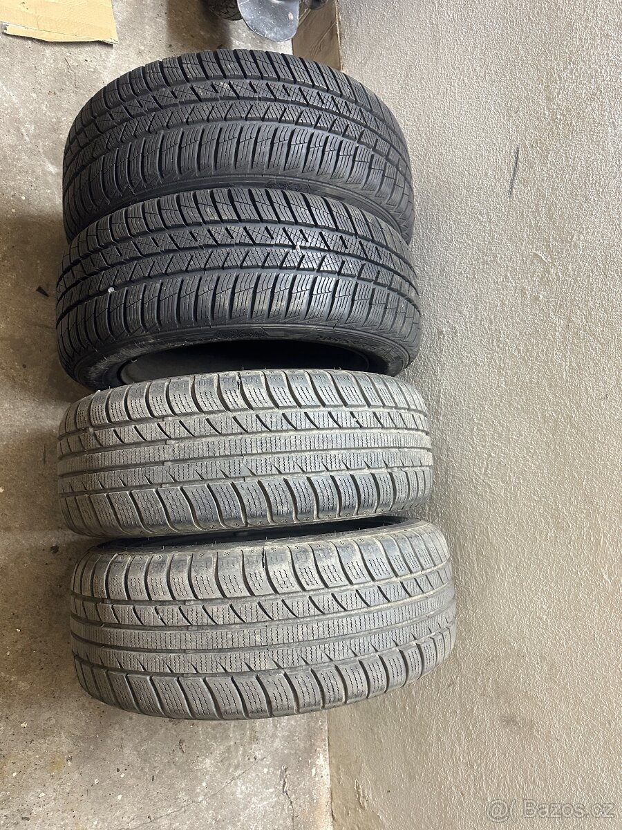 Zimní sada 5x114,3 205/55/16 - 2