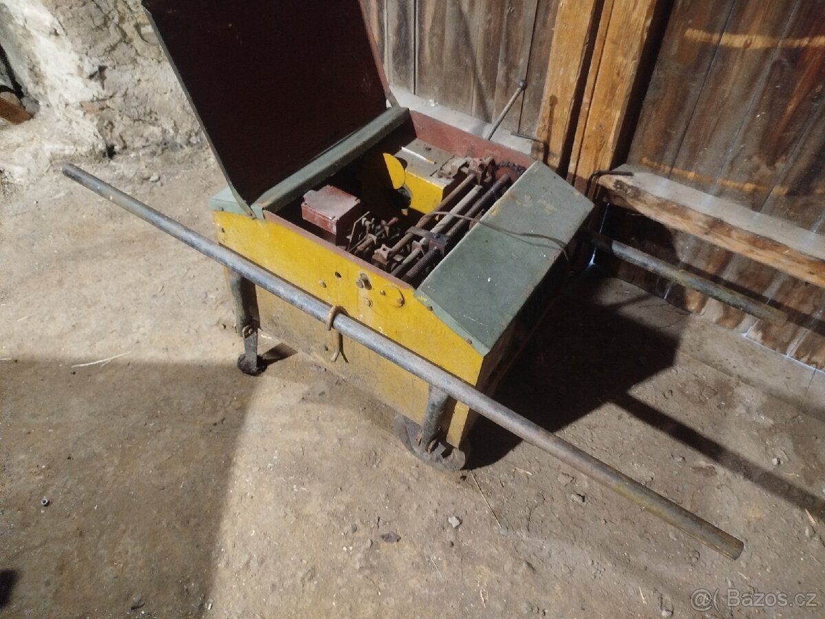 Stavební vrátek - 2