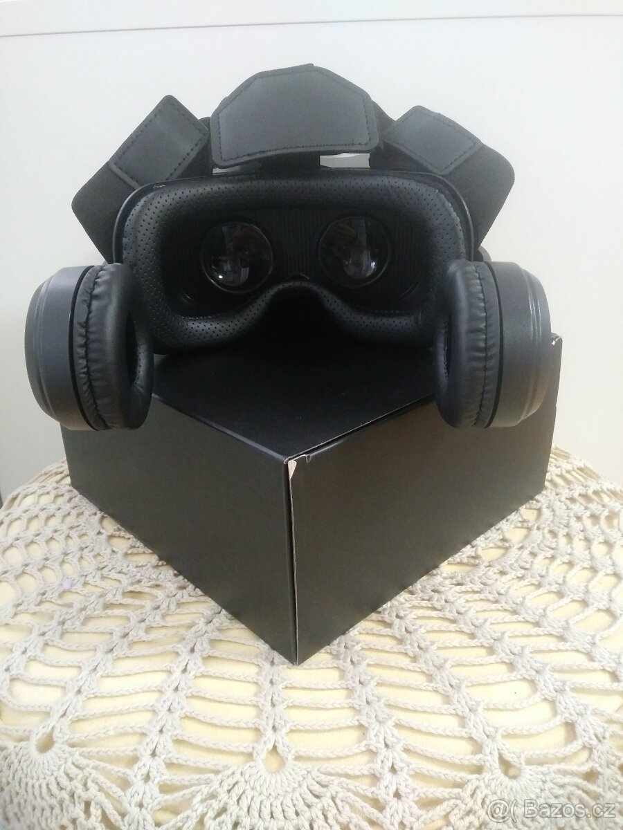 VR brýle se sluchátky - 2