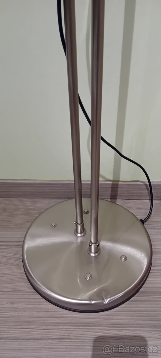 Stojací lampa stříbrná - 2