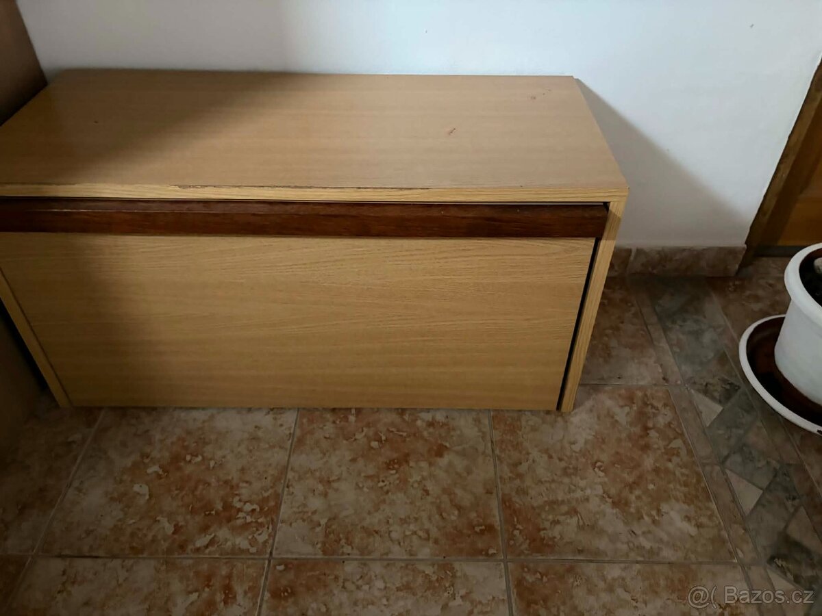 Vysouvací botník - 2