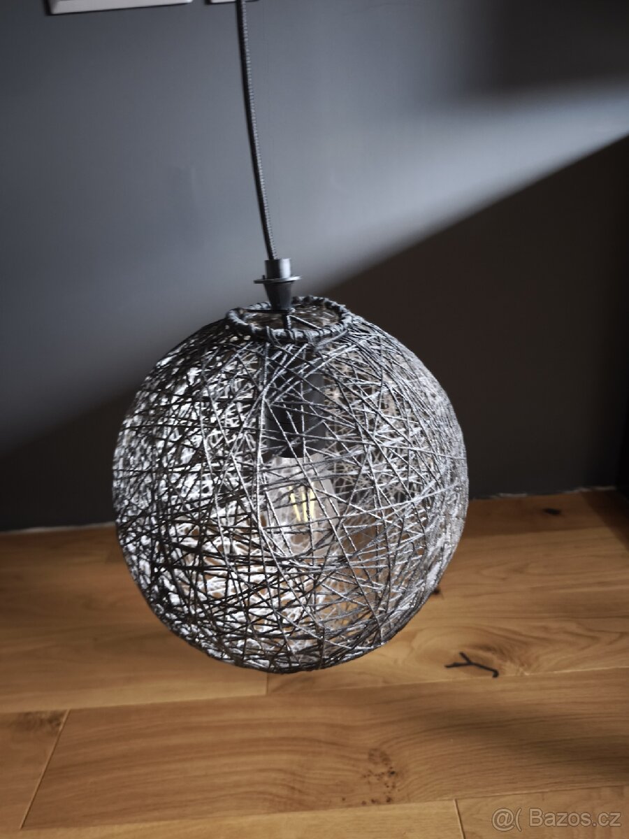 Černý závěsný lustr - 2