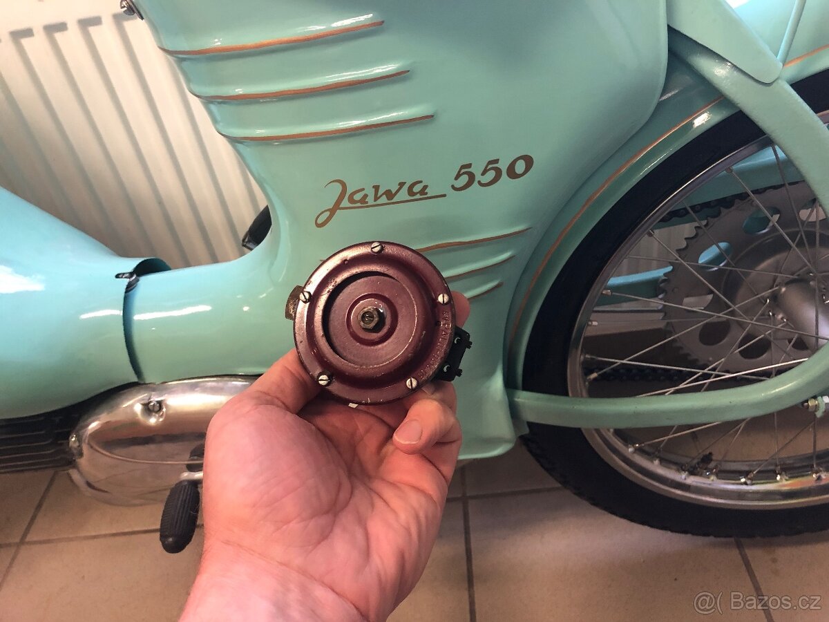 Jawa pařez 550 tlakson 4 V++ - 2