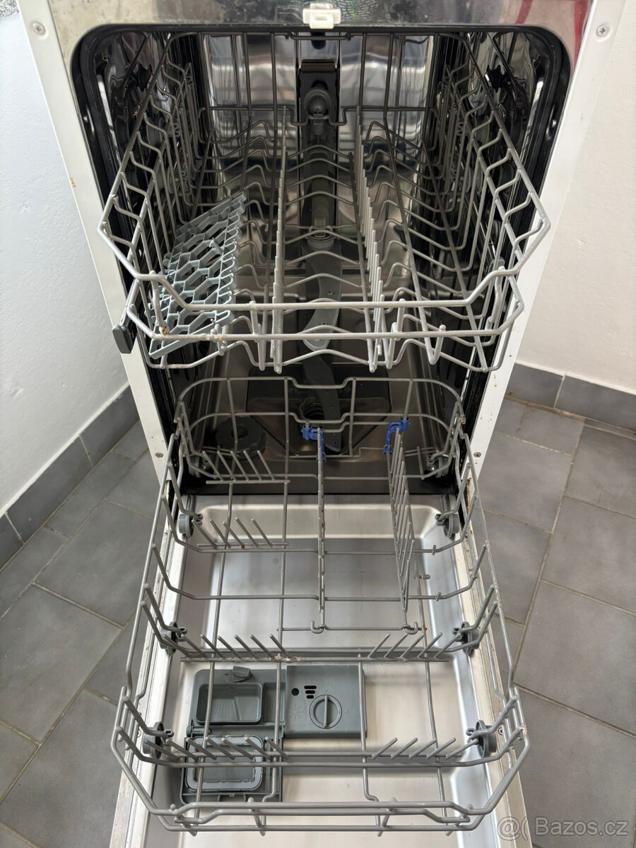 Myčka Medion 45 cm ZDARMA - 2