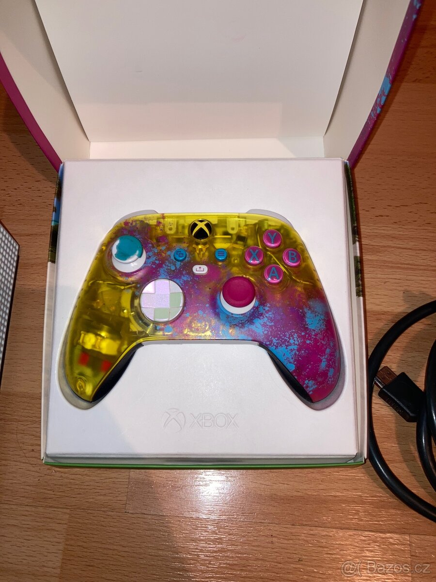 Xbox one S 500Gb + Ovladač Forza Horizon - 2