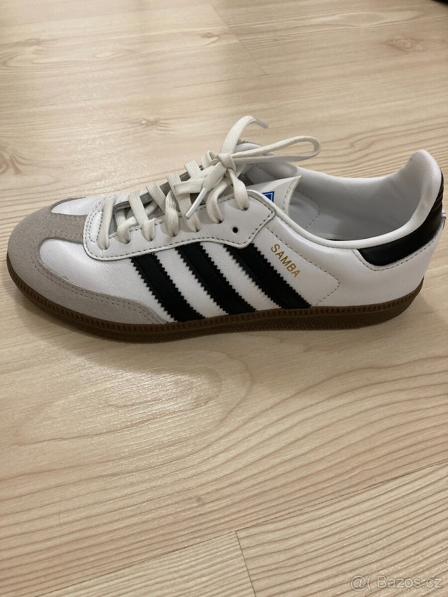 Nike a Adidas, destske tenisky - 2