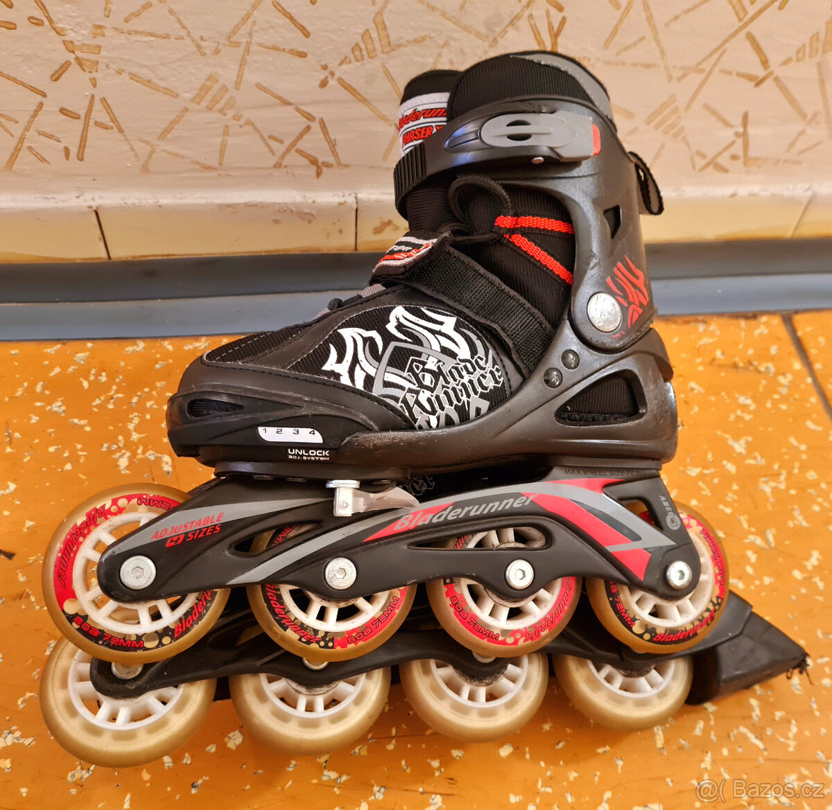 Inline brusle Blade Runner 32-35, chrániče, helma - 2